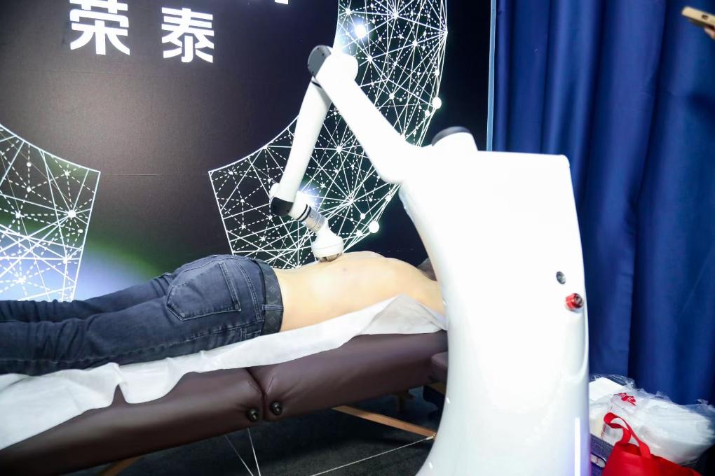 重磅!戴恩智能便携洗浴机入选第五届中国康复辅助器具创新成果(图1)